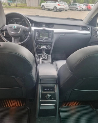 Skoda Superb cena 36500 przebieg: 217977, rok produkcji 2012 z Lublin małe 407